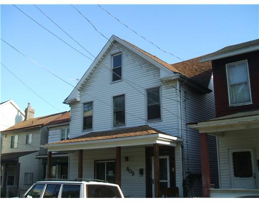 809 Frank Street McKees Rocks, PA 15136 - Photo 1 of 7 Exterior Front.