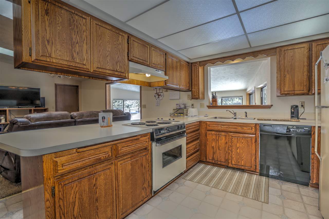 4327 South Mamer Road Spokane Valley, WA 99037 - Photo 3 of 20