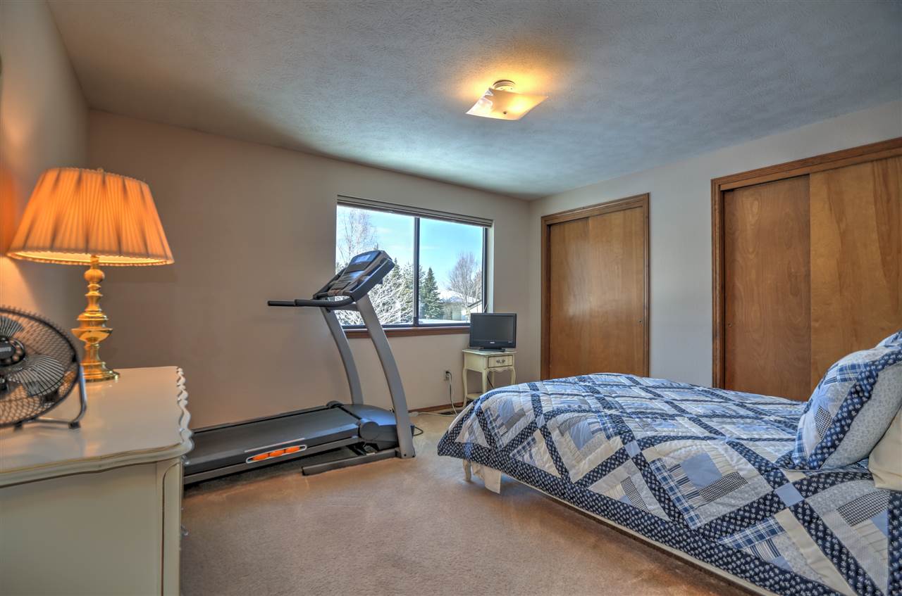 4327 South Mamer Road Spokane Valley, WA 99037 - Photo 10 of 20