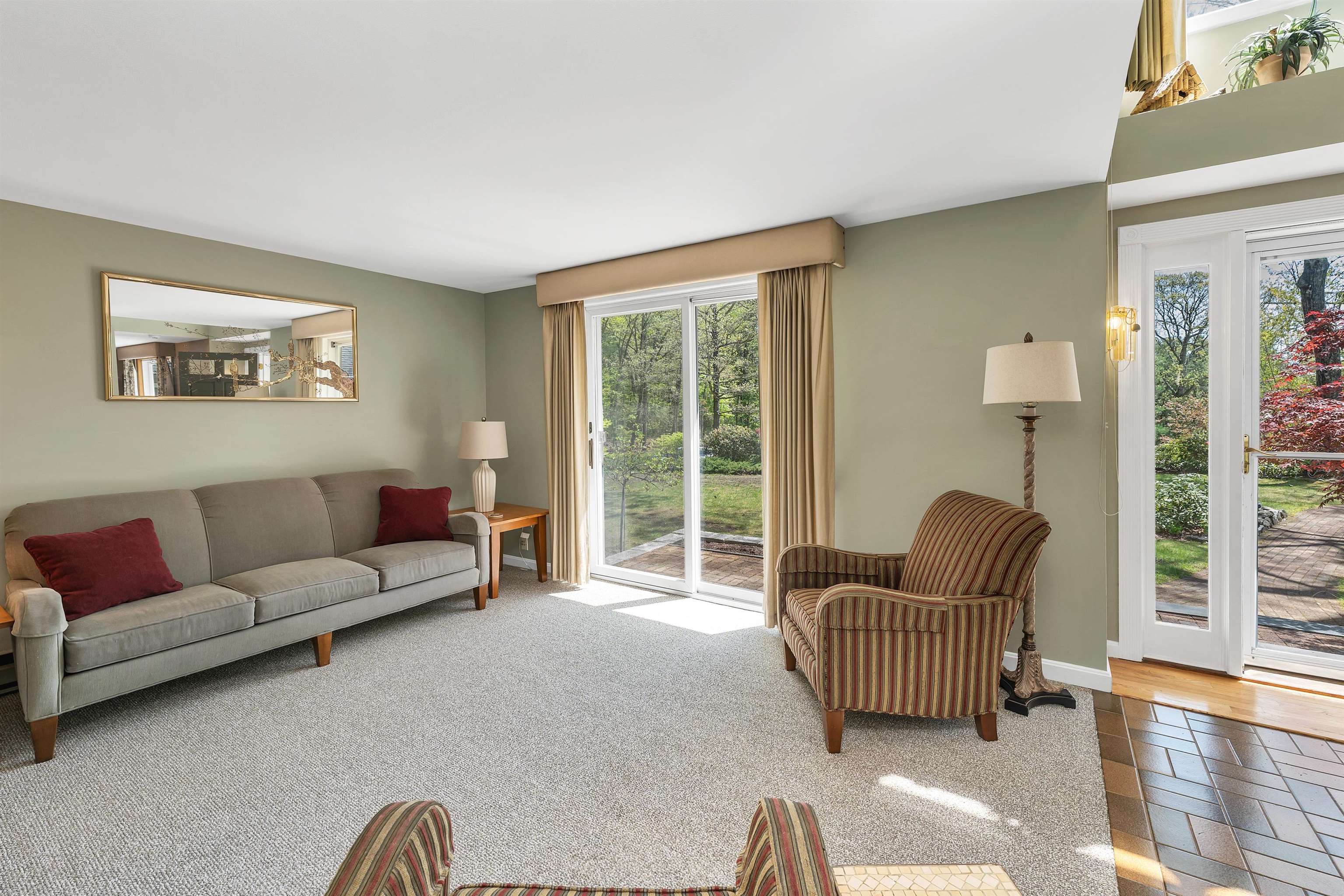 15 Autumn Street Windham, NH 03087 - Photo 3 of 44 Gallery Image 3
