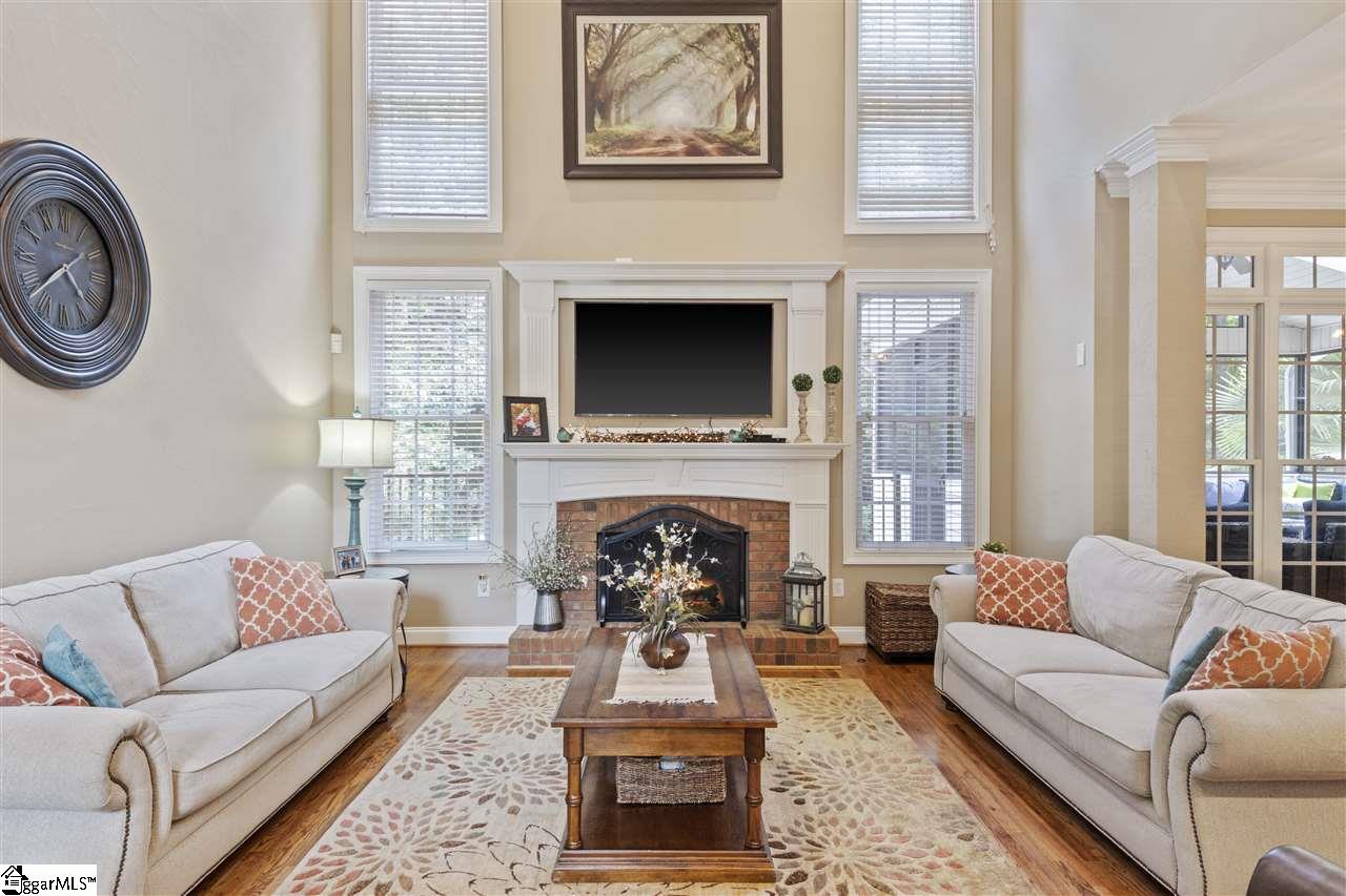 804 Ladykirk Lane Greer, SC 29650 - Photo 3 of 35 Gallery Image 3