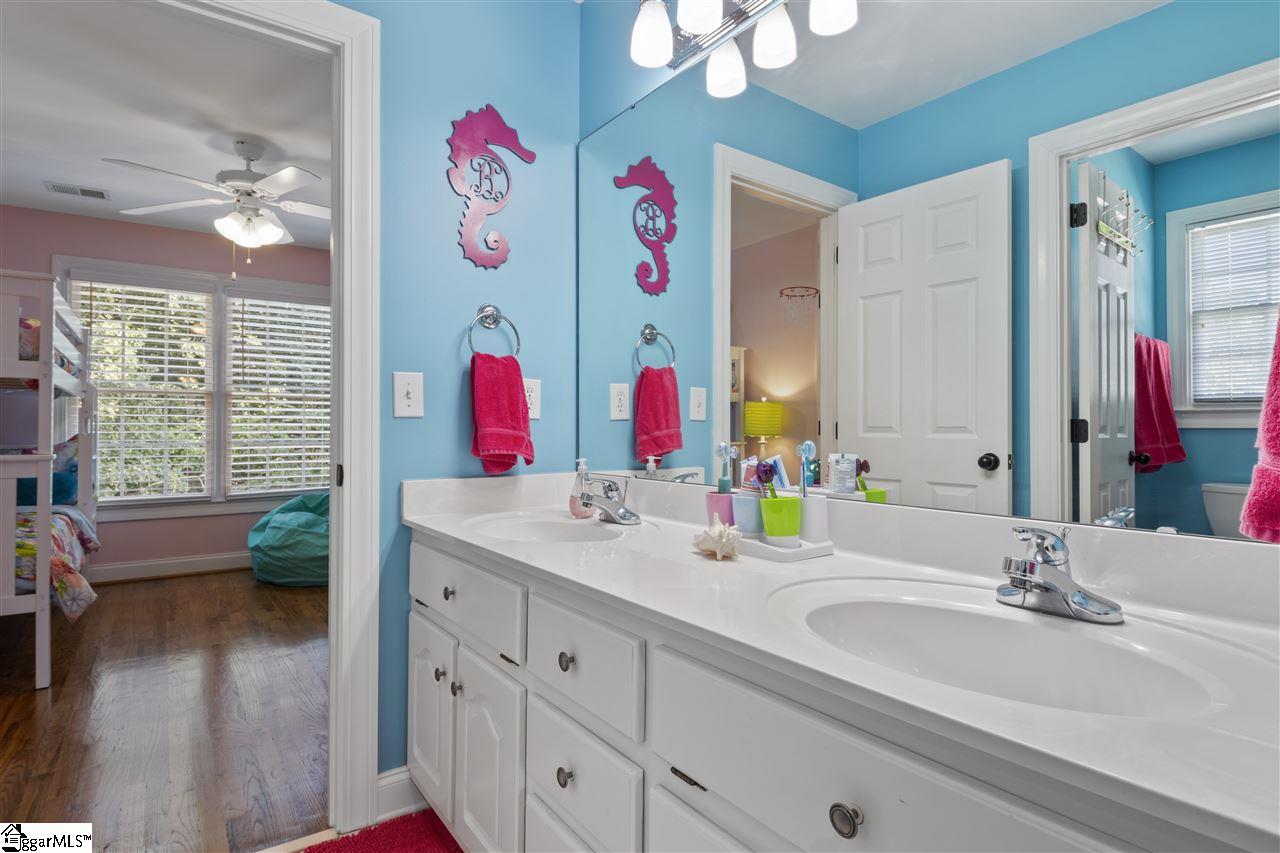 804 Ladykirk Lane Greer, SC 29650 - Photo 23 of 35 Gallery Image 23