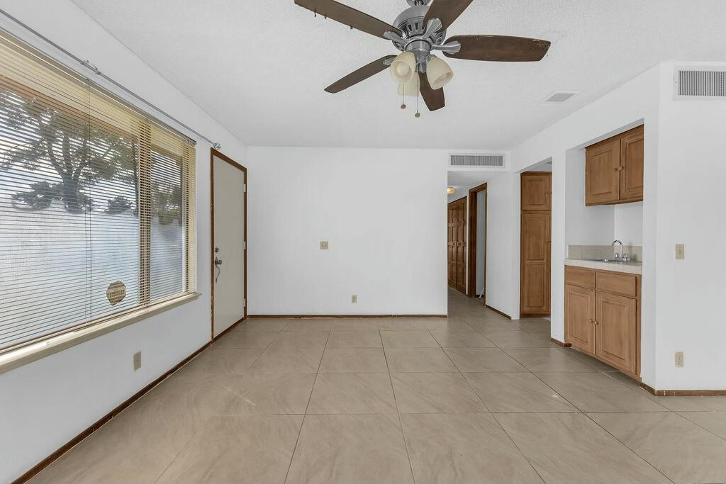69527 Huerta Court Rancho Mirage, CA 92270 - Photo 5 of 22 a view of an empty room with a window