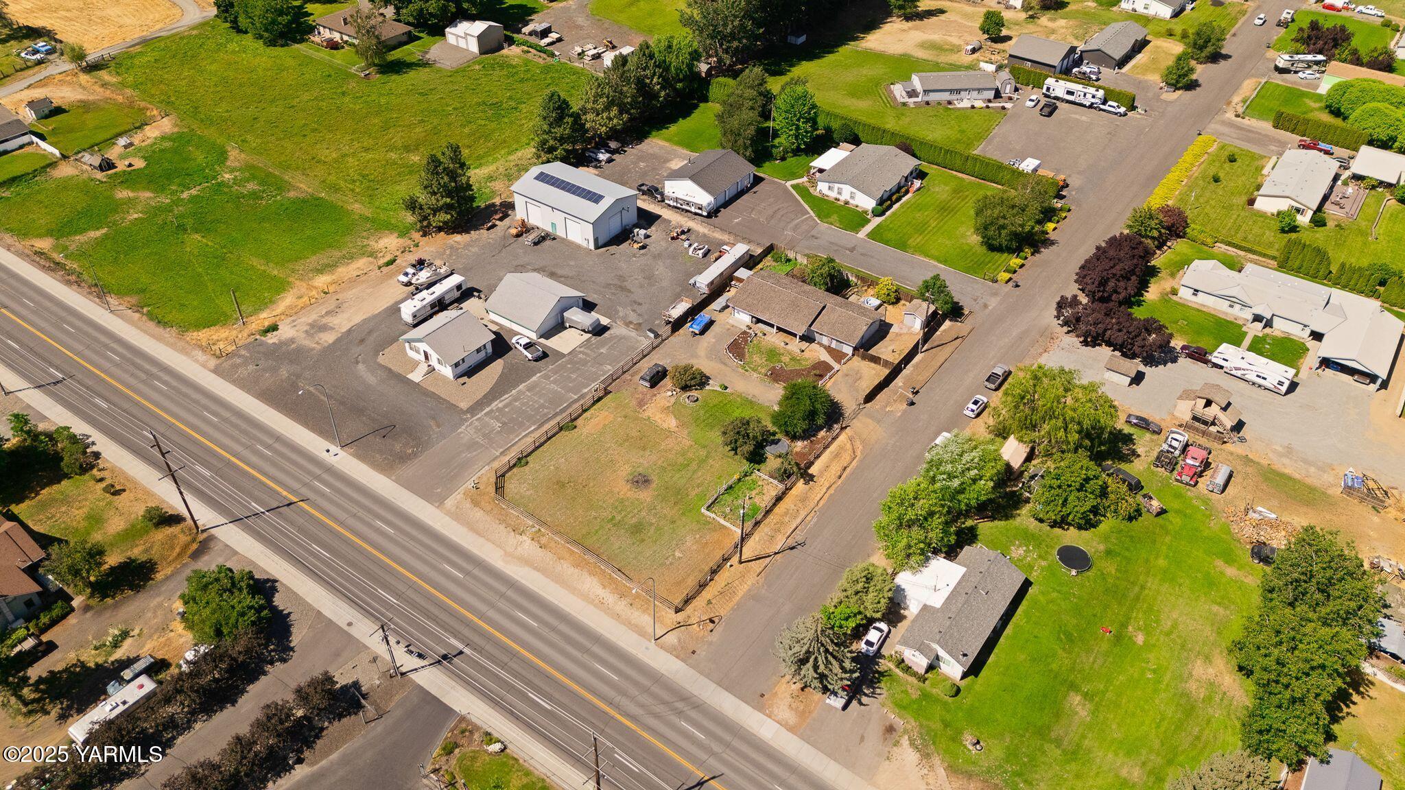 1620 Selah Loop Road Selah, WA 98942 - Photo 20 of 33 an aerial view of a house with a swimming pool