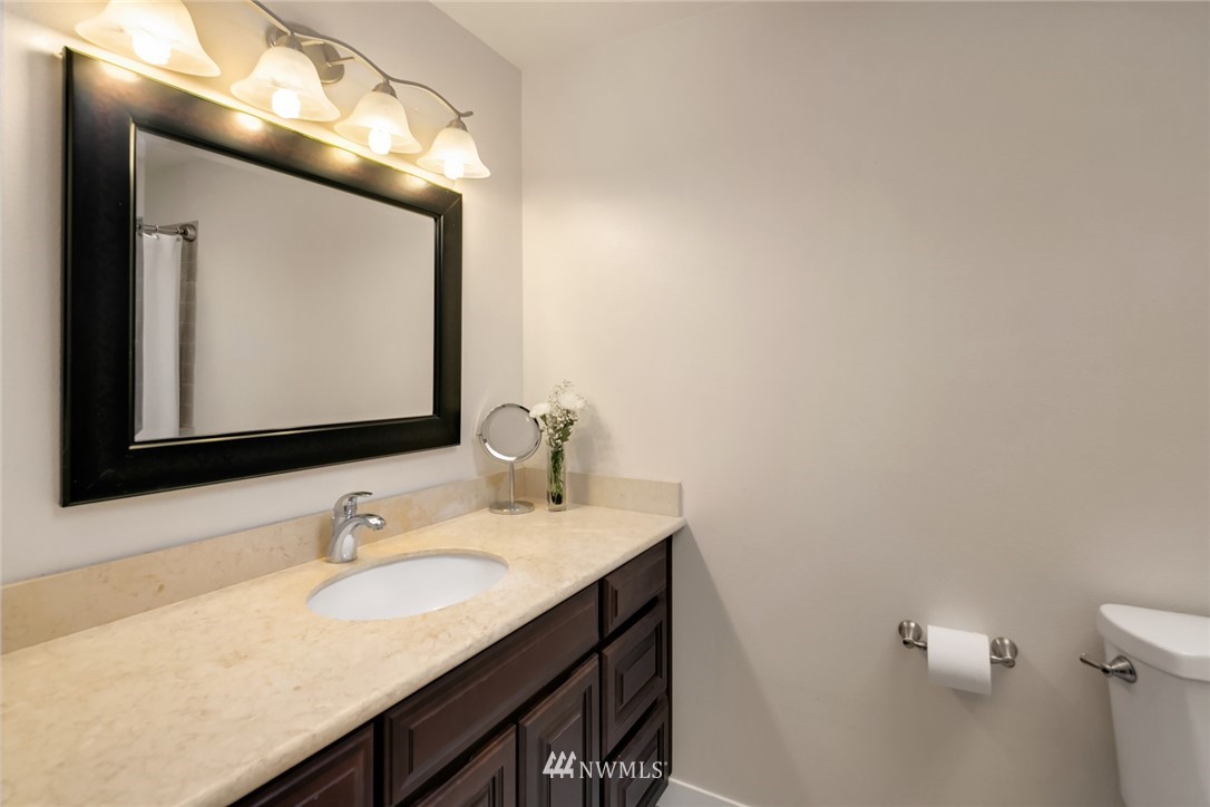 2141 Southeast 8th Place Renton, WA 98057 - Photo 18 of 23