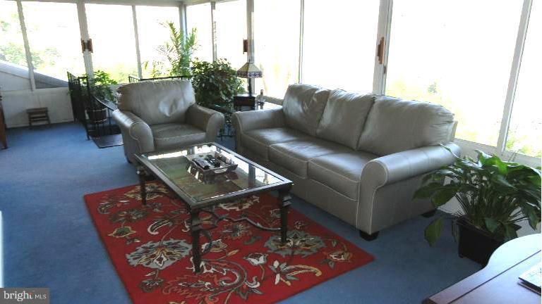 6205 Arkendale Road Alexandria, VA 22307 - Photo 18 of 26 Family Room