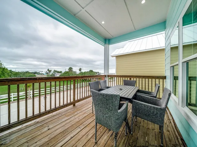 $449,900 | 3433 Loop 1781, Unit 1, Rockport, TX 78382