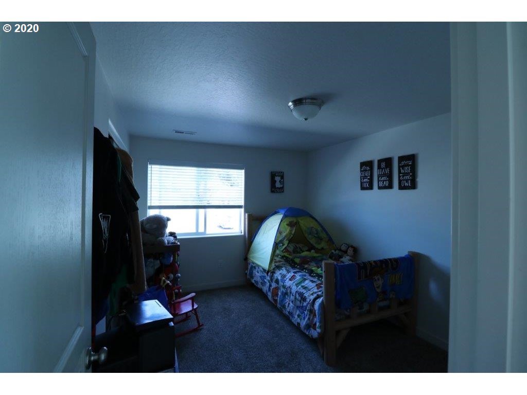 4600 Glacier Meadows Loop Springfield, OR 97478 - Photo 16 of 25 Gallery Image 16