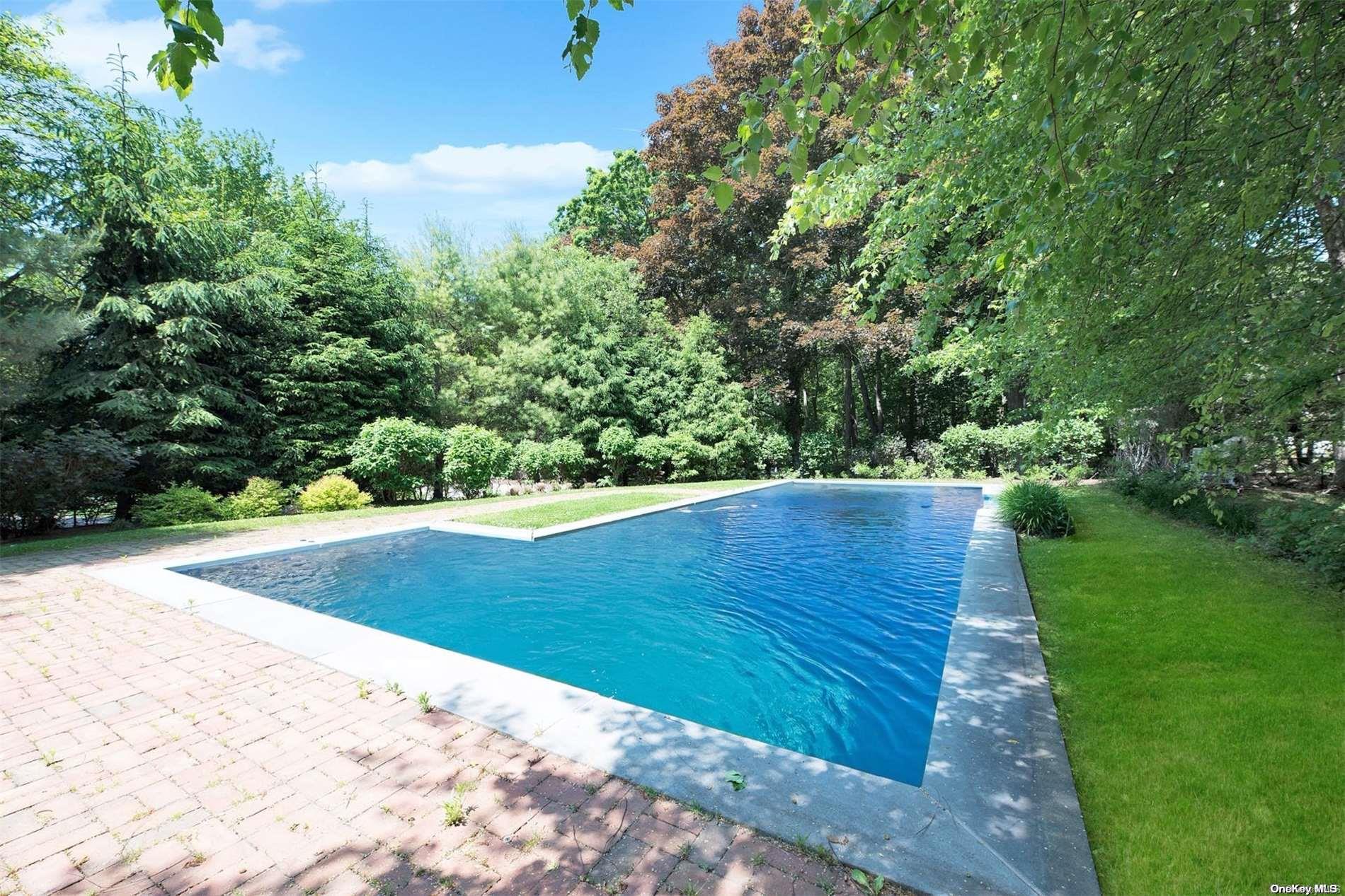 300 Birch Road Southold, NY 11971 - Photo 1 of 1 Gallery Image 1