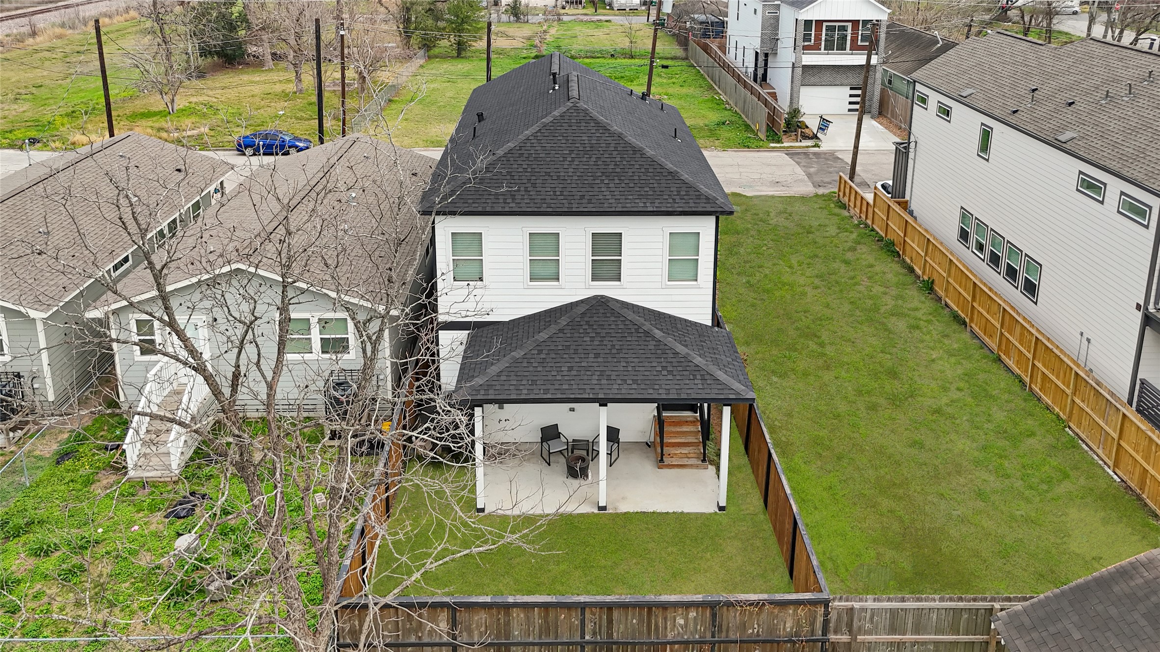 3513 Omega Street Houston, TX 77022 - Photo 26 of 32