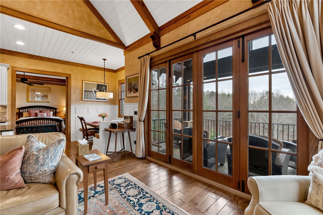 115 Button Bush Trail Six Mile, SC 29682 - Photo 5 of 43