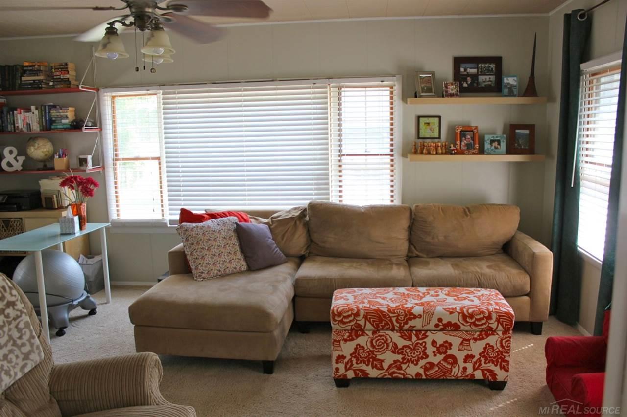 1134 Nottingham Road Grosse Pointe Park, MI 48230 - Photo 16 of 44