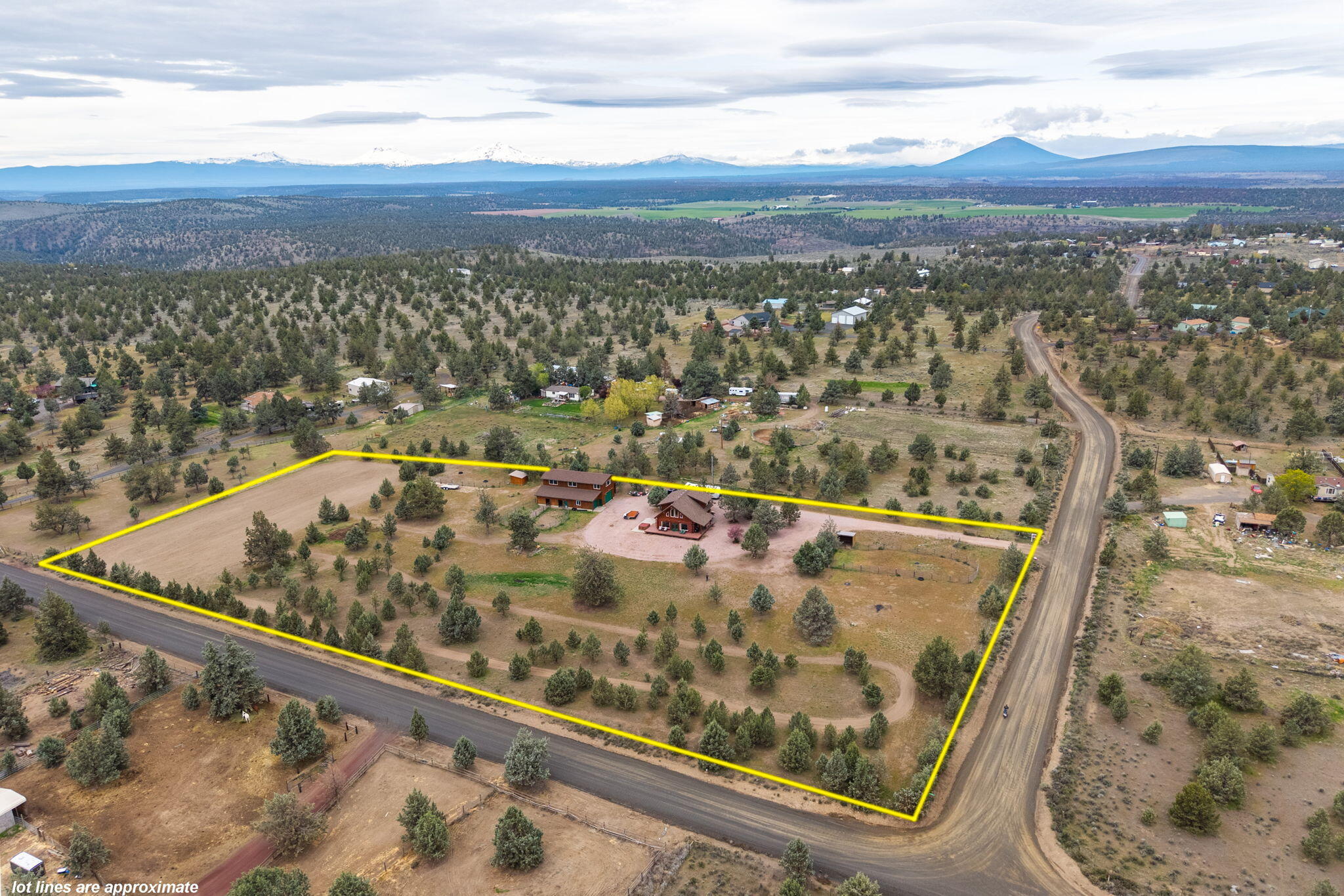 7423 Southwest Sand Ridge Road Terrebonne, OR 97760 - Photo 5 of 39
