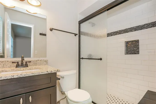 $1,945 | 301 Farmbrook Road, Port Orange, FL 32127