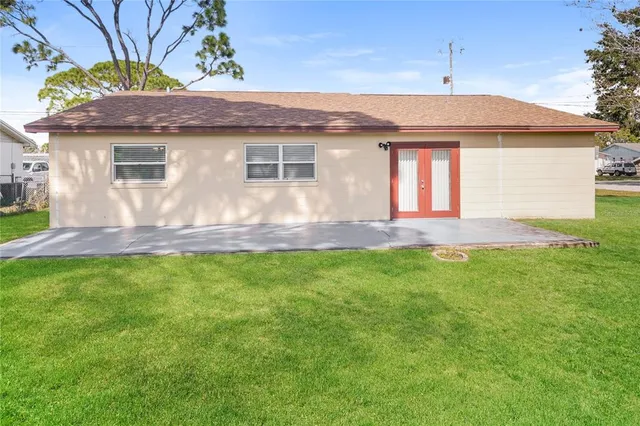 $1,945 | 301 Farmbrook Road, Port Orange, FL 32127