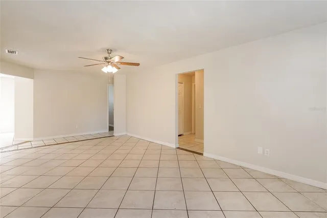 $1,945 | 301 Farmbrook Road, Port Orange, FL 32127