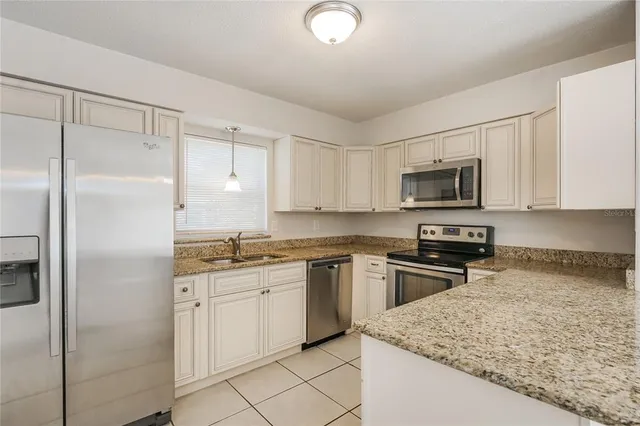 $1,945 | 301 Farmbrook Road, Port Orange, FL 32127