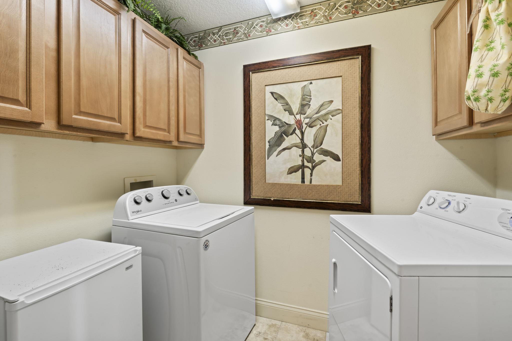 103 Sunset Circle South St. Augustine, FL 32080 - Photo 46 of 55 a utility room with dryer and washer