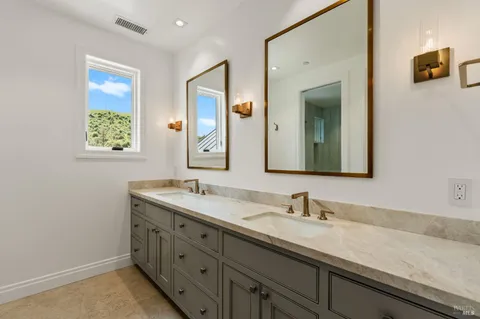 $7,800,000 | 2509 Madrona Avenue, St. Helena, CA 94574