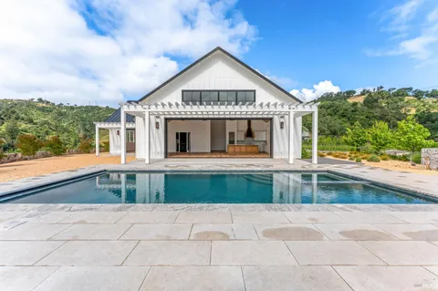 $7,800,000 | 2509 Madrona Avenue, St. Helena, CA 94574