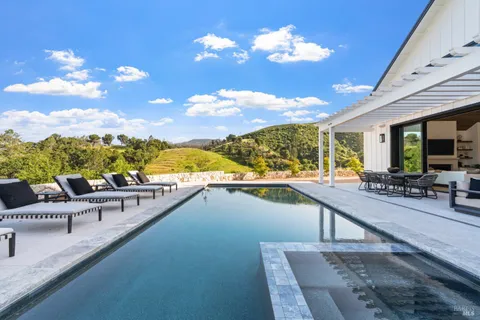 $7,800,000 | 2509 Madrona Avenue, St. Helena, CA 94574