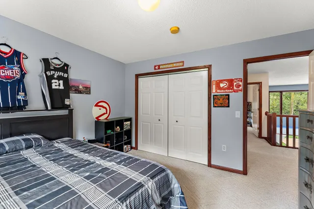 $829,900 | 1224 Highway 12, Roberts, WI 54023