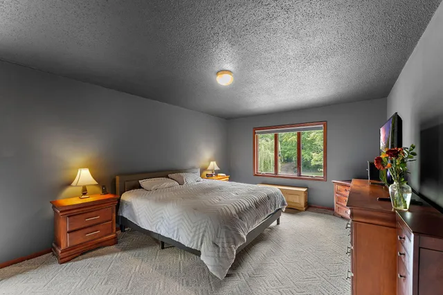 $829,900 | 1224 Highway 12, Roberts, WI 54023