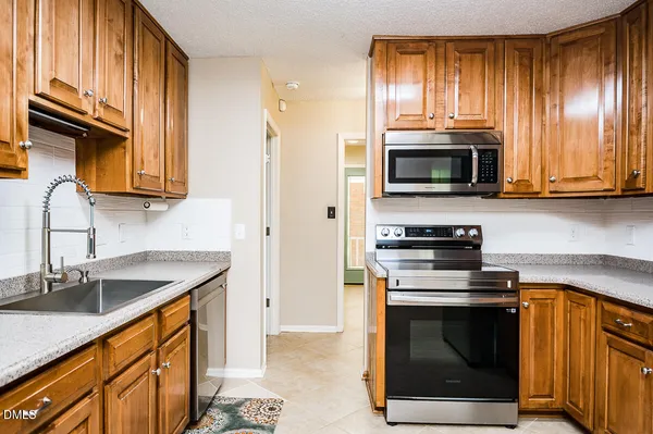 $385,000 | 801 Baker Court, Haw River, NC 27258