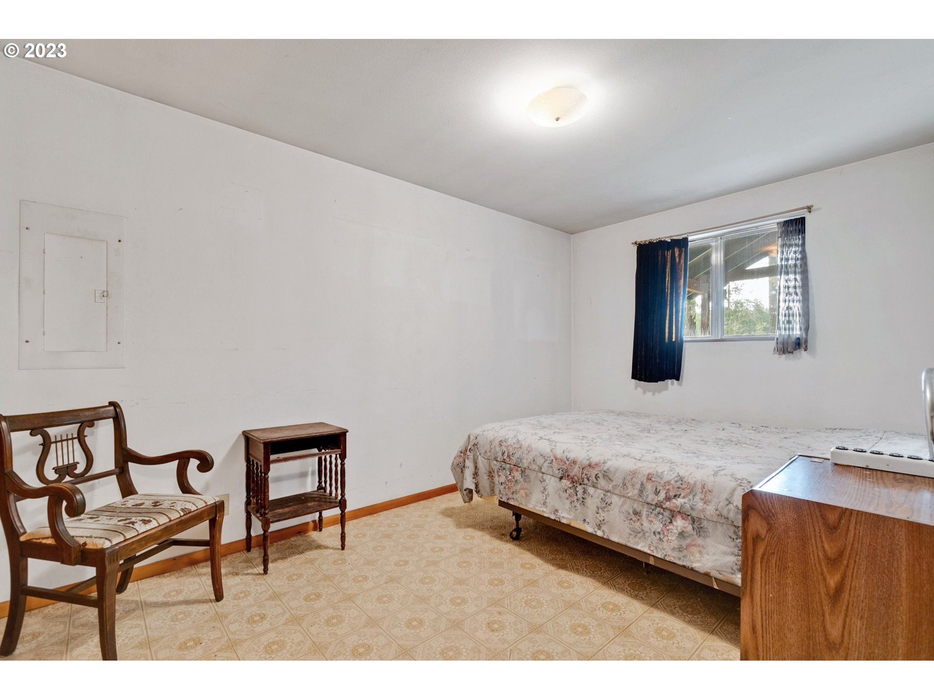 271 Hemlock Road Carson, WA 98610 - Photo 12 of 20 Gallery Image 12