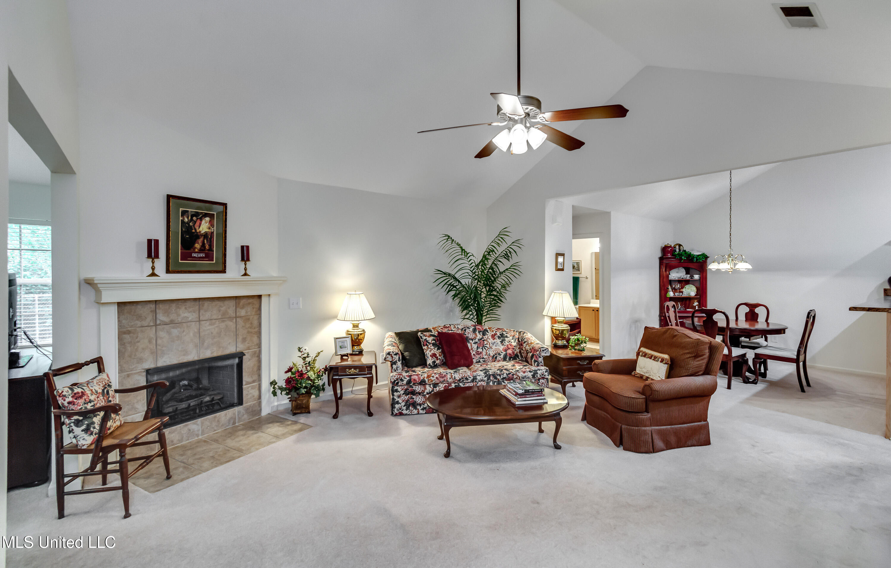 804 Charmant Place Ridgeland, MS 39157 - Photo 8 of 39 804 Charmant-35