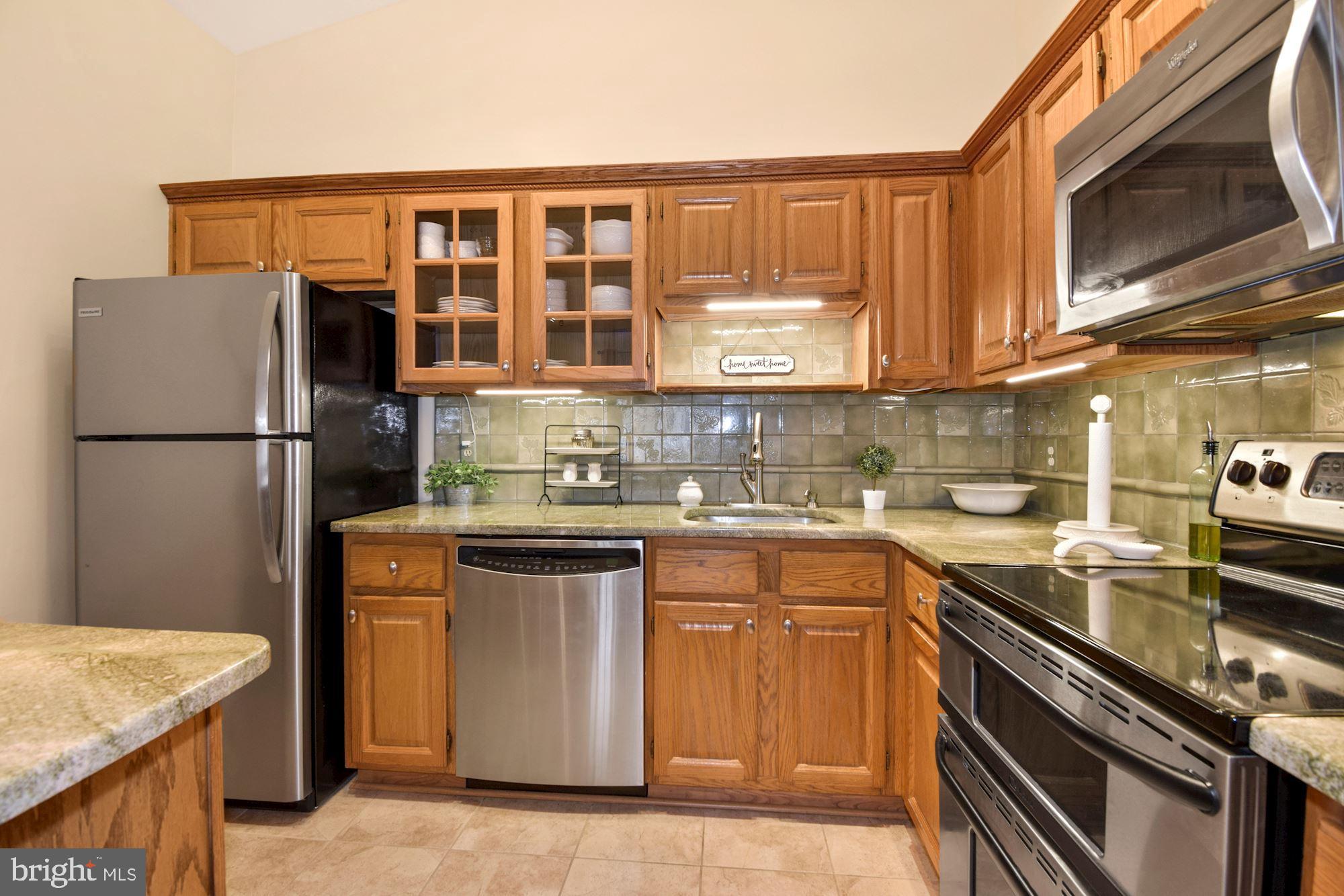 112 Alexandria Way Basking Ridge, NJ 07920 - Photo 11 of 28 Kitchen