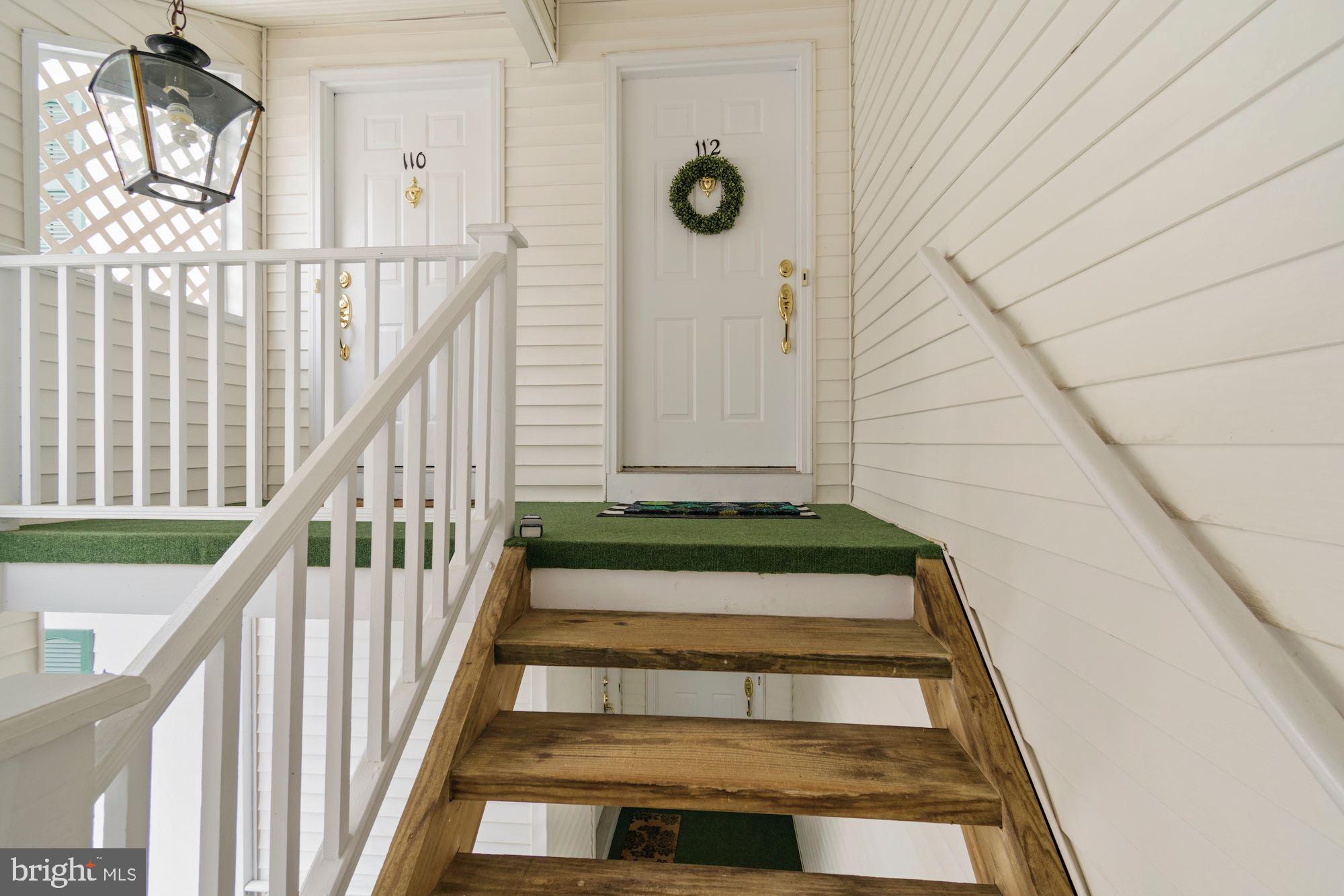 112 Alexandria Way Basking Ridge, NJ 07920 - Photo 5 of 28 Entry Door