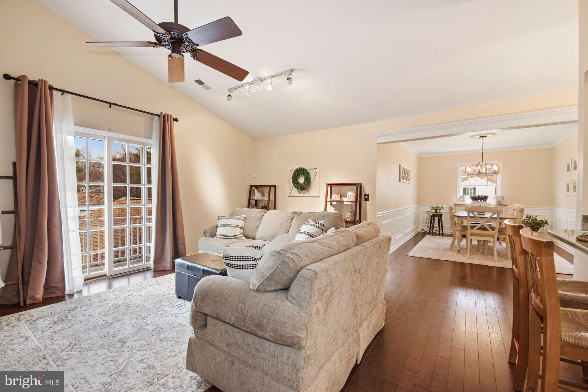 112 Alexandria Way Basking Ridge, NJ 07920 - Photo 10 of 28 Living Room