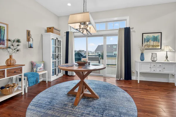 $559,900 | 235 Farmstead Drive East, Slinger, WI 53086