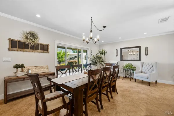 $915,000 | 104 Westwood Street, Vacaville, CA 95688