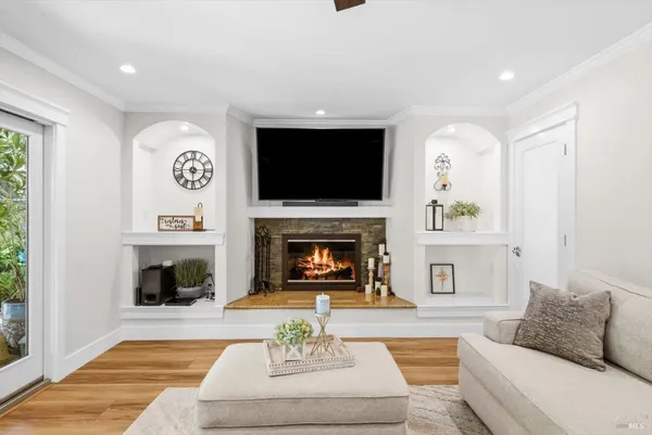 $915,000 | 104 Westwood Street, Vacaville, CA 95688
