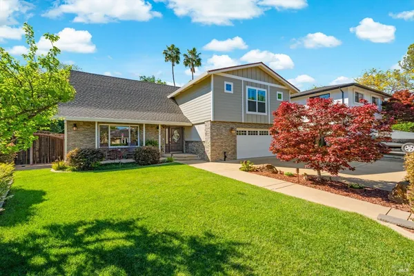 $915,000 | 104 Westwood Street, Vacaville, CA 95688