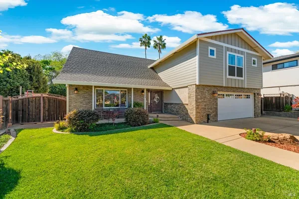 $915,000 | 104 Westwood Street, Vacaville, CA 95688