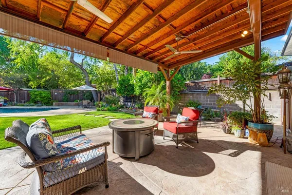 $915,000 | 104 Westwood Street, Vacaville, CA 95688