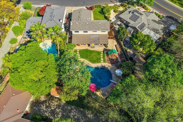 $915,000 | 104 Westwood Street, Vacaville, CA 95688