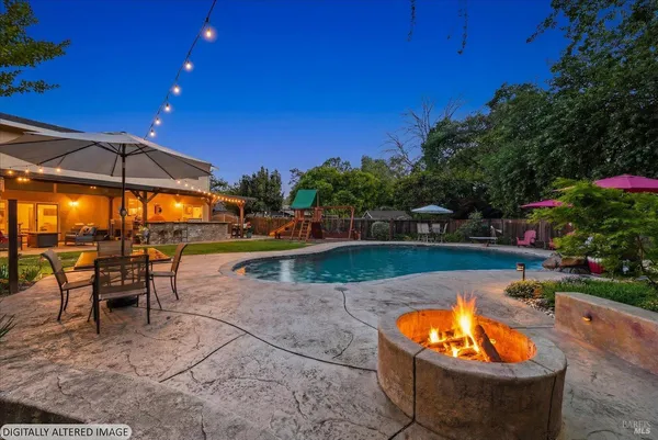 $915,000 | 104 Westwood Street, Vacaville, CA 95688