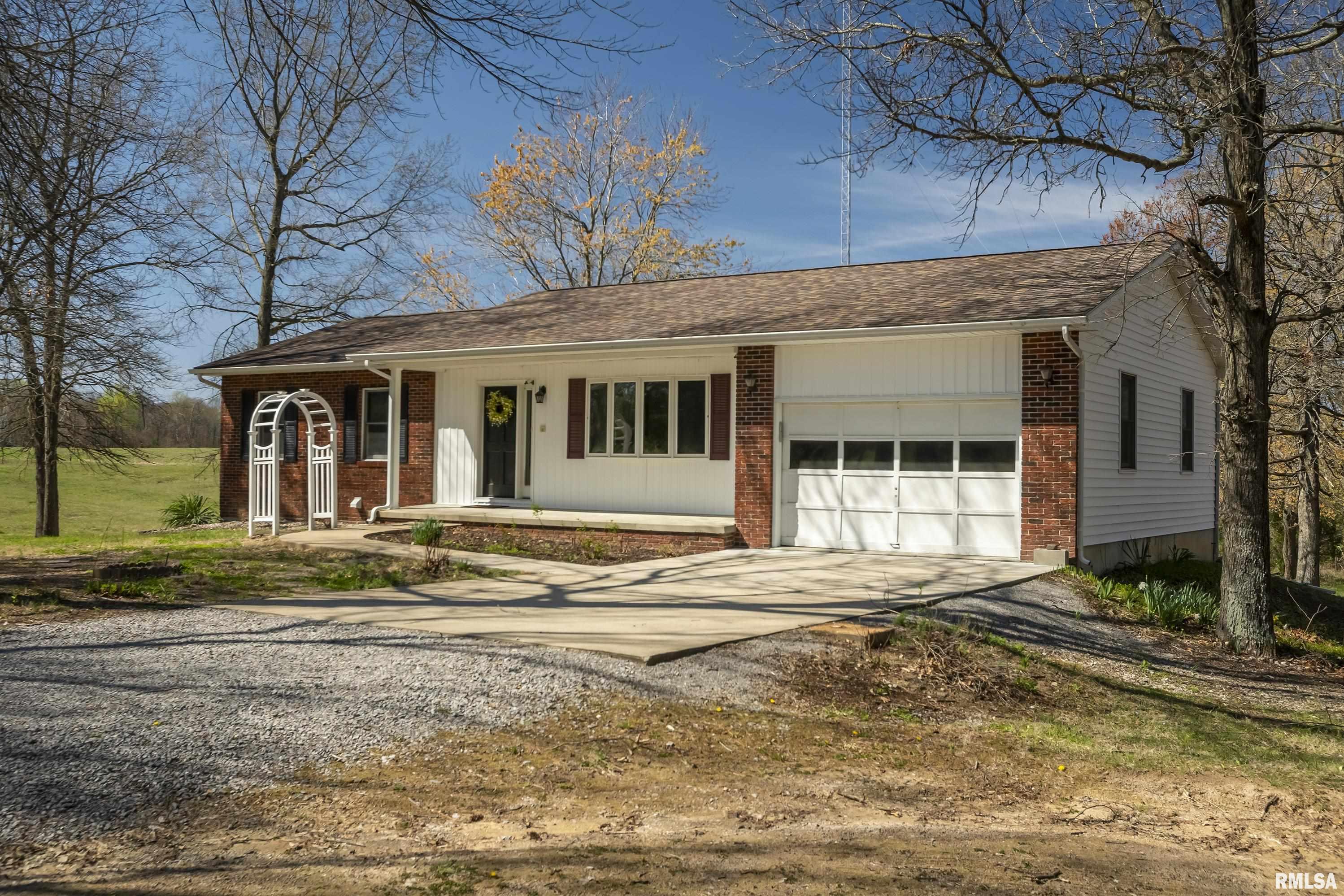 5183 Mauseyville Road Creal Springs, IL 62922 - Photo 2 of 43 Gallery Image 2