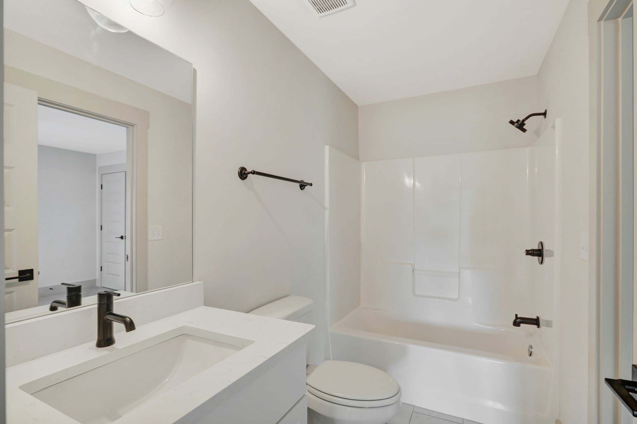 3160 Veals Road Murfreesboro, TN 37127 - Photo 35 of 43 Gallery Image 35