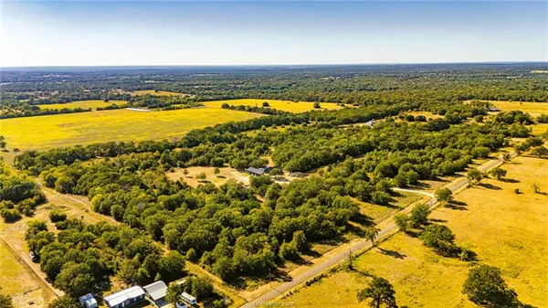 $1,100,000 | 7196 South County Road 458, Normangee, TX 77871