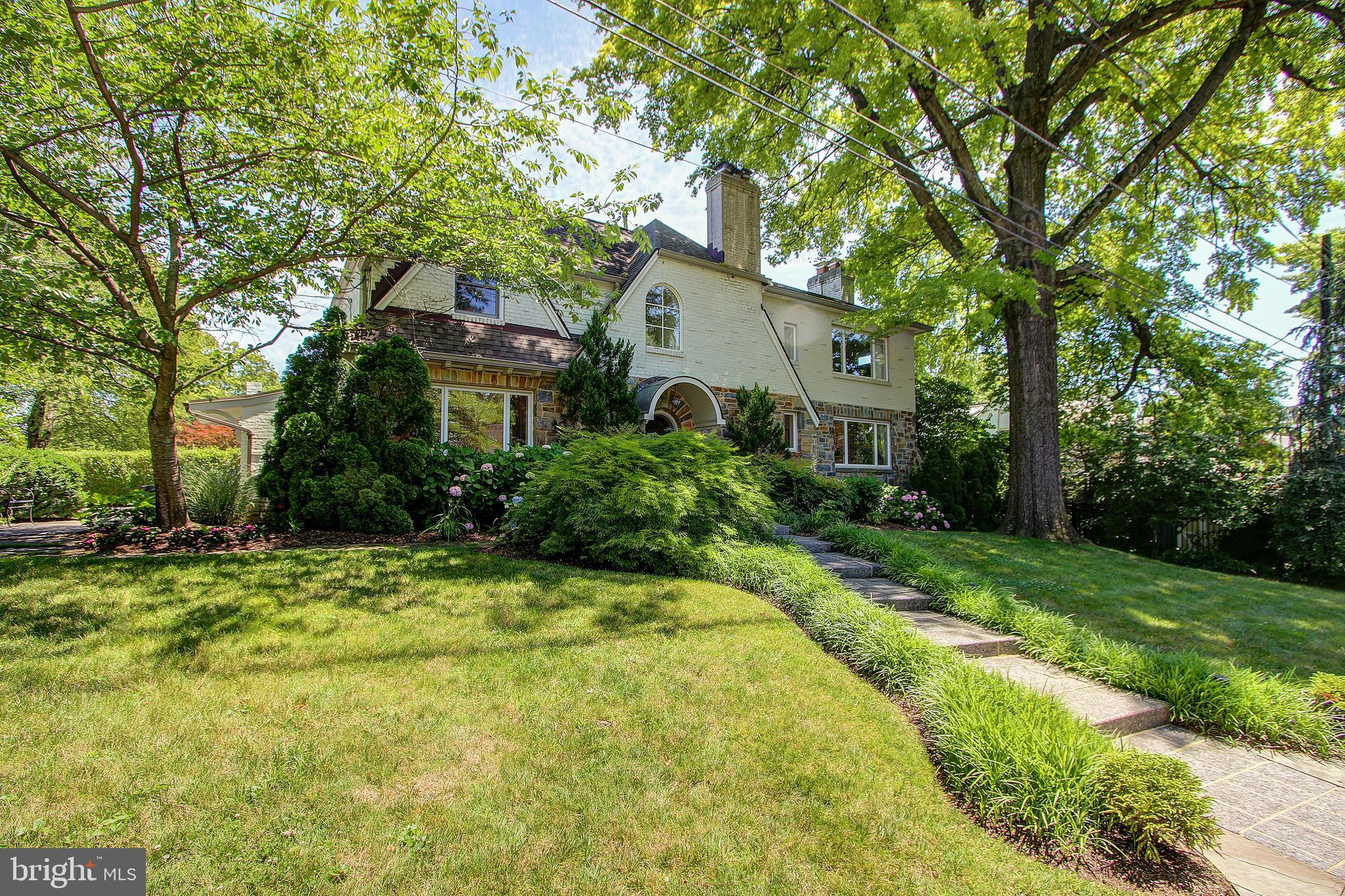 7211 Fairfax Road Bethesda, MD 20814 - Photo 2 of 39 Front