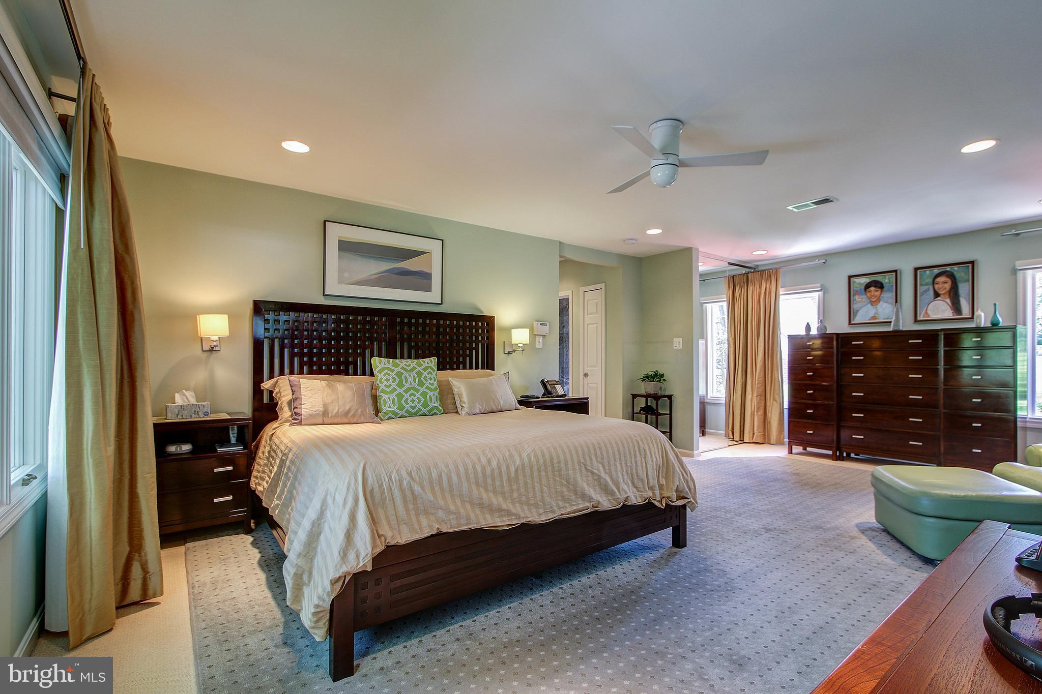 7211 Fairfax Road Bethesda, MD 20814 - Photo 23 of 39 Primary Bedroom
