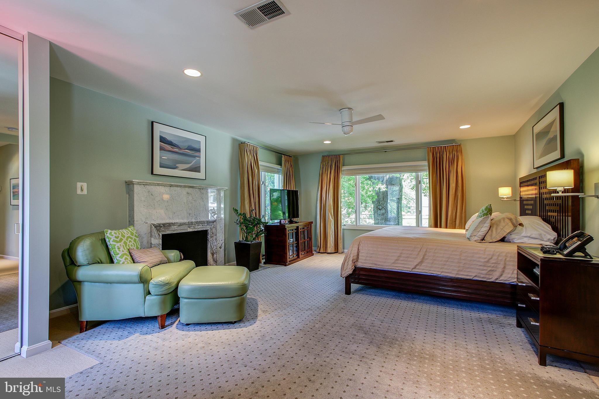 7211 Fairfax Road Bethesda, MD 20814 - Photo 24 of 39 Primary Bedroom