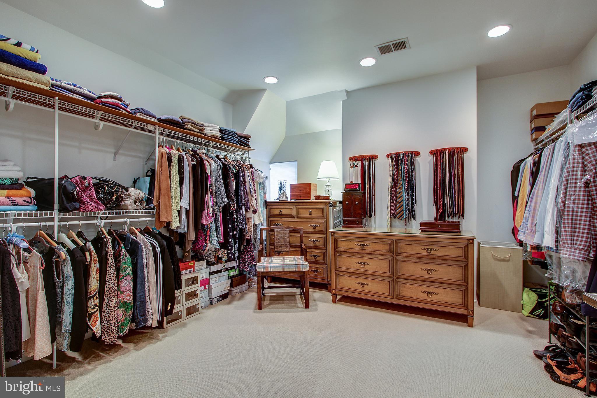 7211 Fairfax Road Bethesda, MD 20814 - Photo 26 of 39 Primary Bedroom Closet