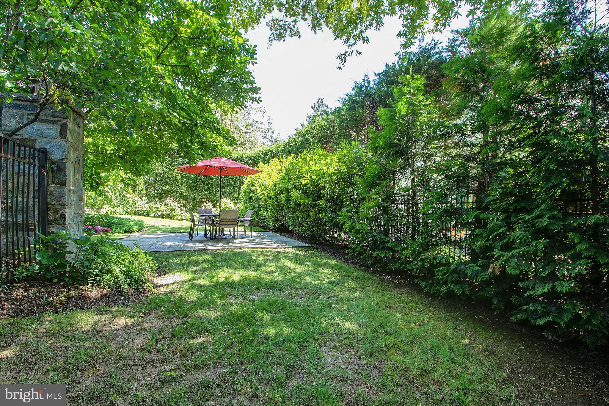 7211 Fairfax Road Bethesda, MD 20814 - Photo 37 of 39 Generous Backyard