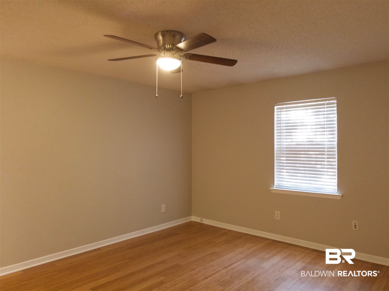 430 Ridgewood Drive Daphne, AL 36526 - Photo 14 of 34